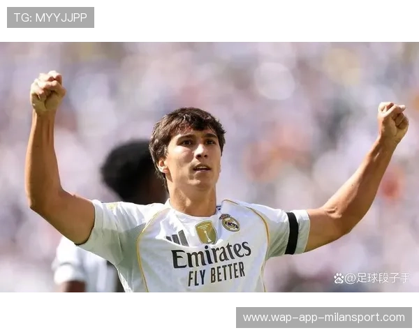 皇马看上拜仁26岁中卫，2进2出等于白捡1.1亿欧元，皇马去拜仁的球员